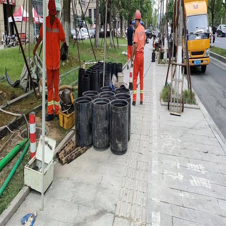 汤旺河管道短管置换修复